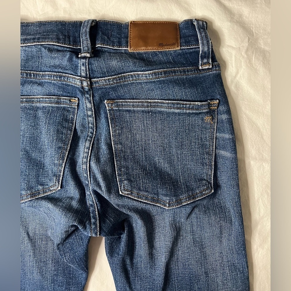 Madewell 9" High-Rise Skinny Ripped & Repaired York Wash Denim Jeans 24P - Picture 8 of 14
